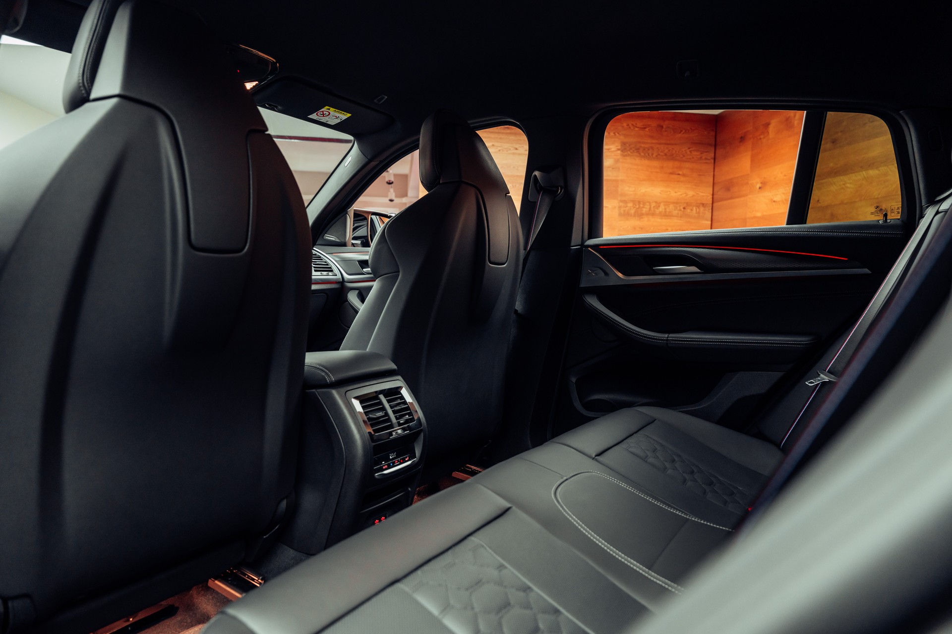 BMW X4M xDrive Competition Steptronic-image-8