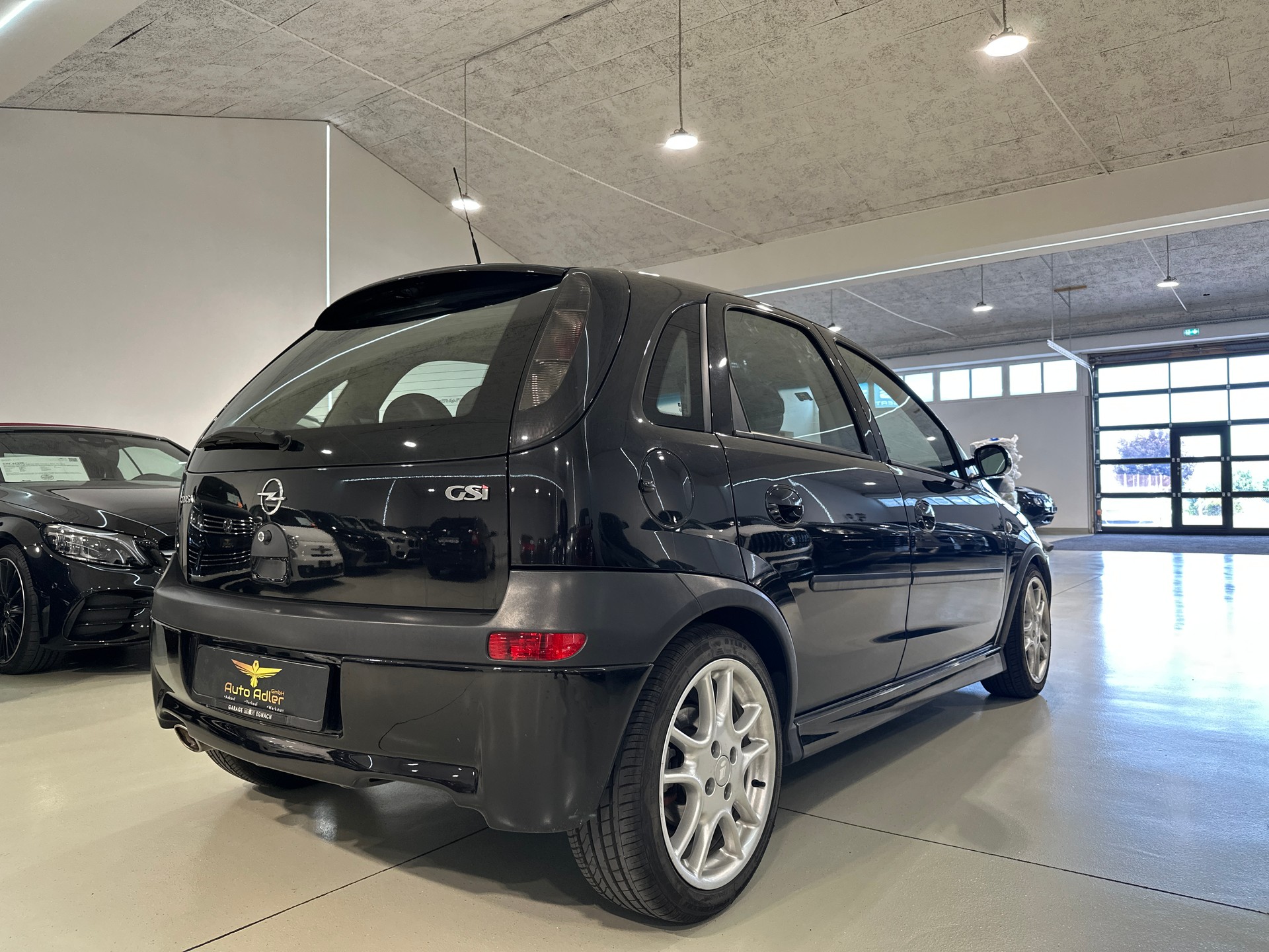 OPEL Corsa 1.8 16V GSi Irmscher-image-8