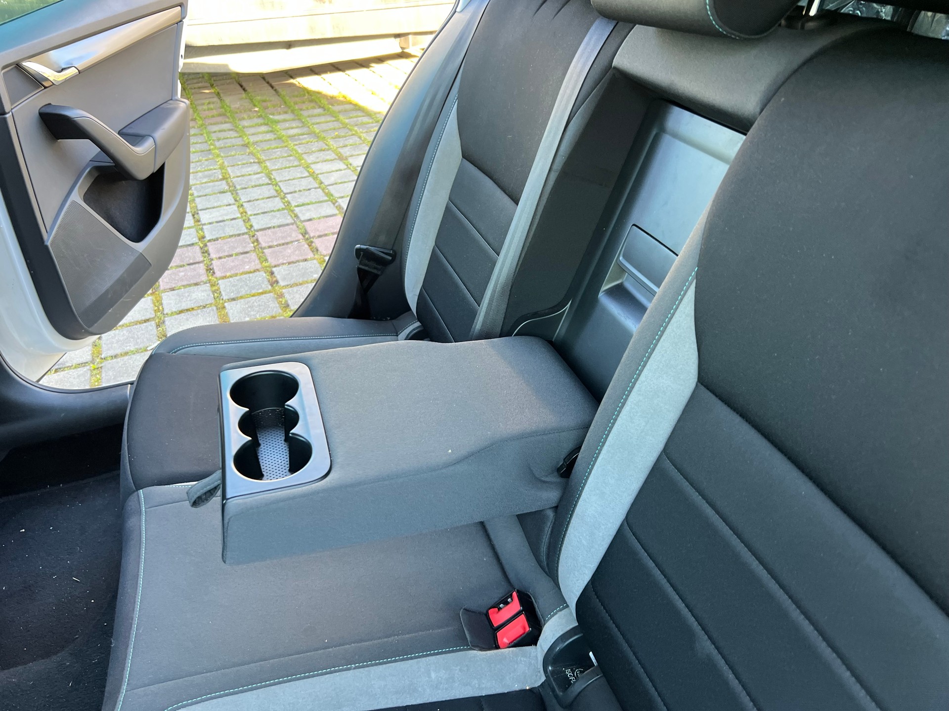 SKODA Octavia Combi 1.4 TSI Ambition DSG-image-7
