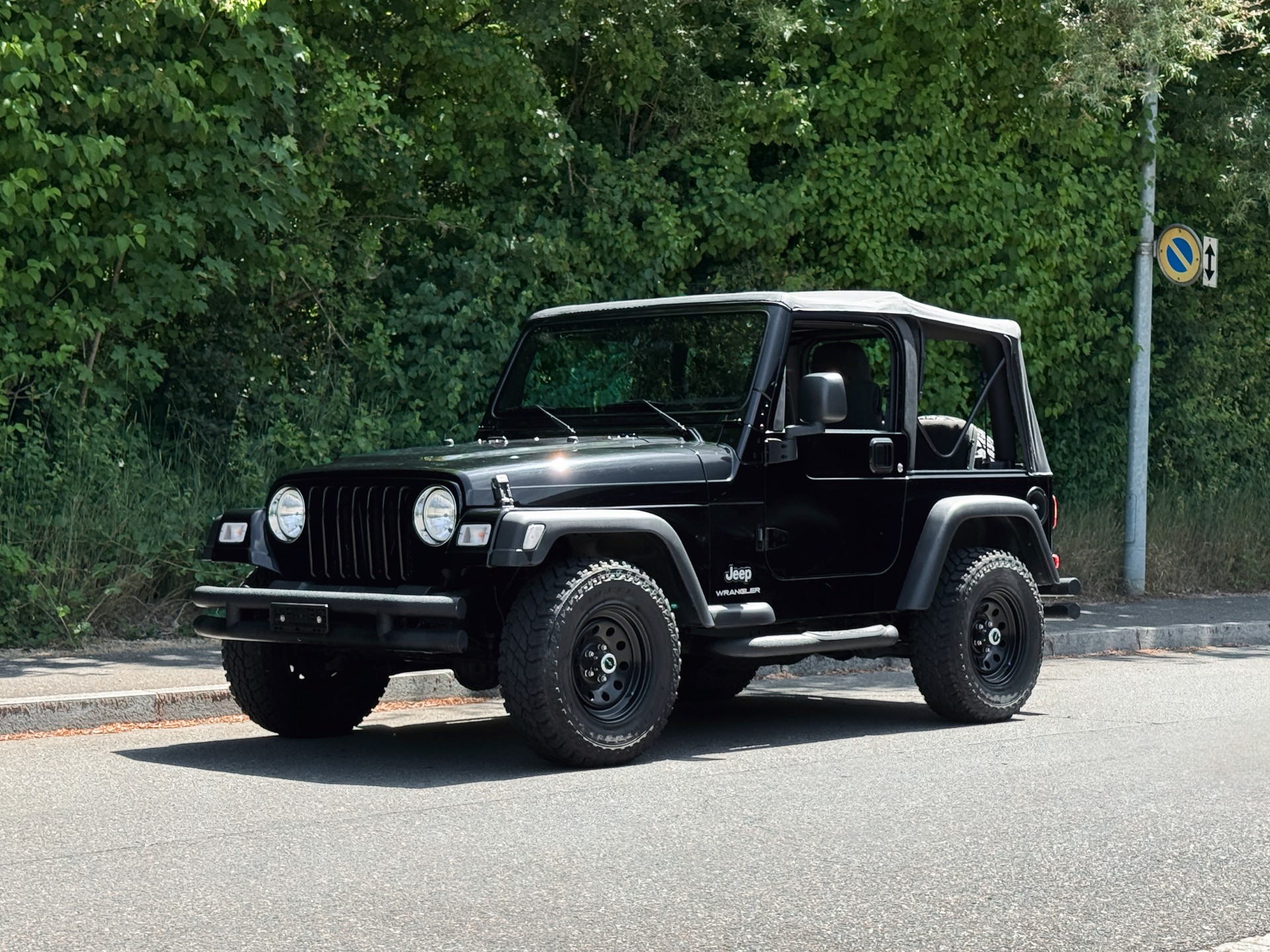 JEEP Wrangler 2.4 Sport-showroom-element-2
