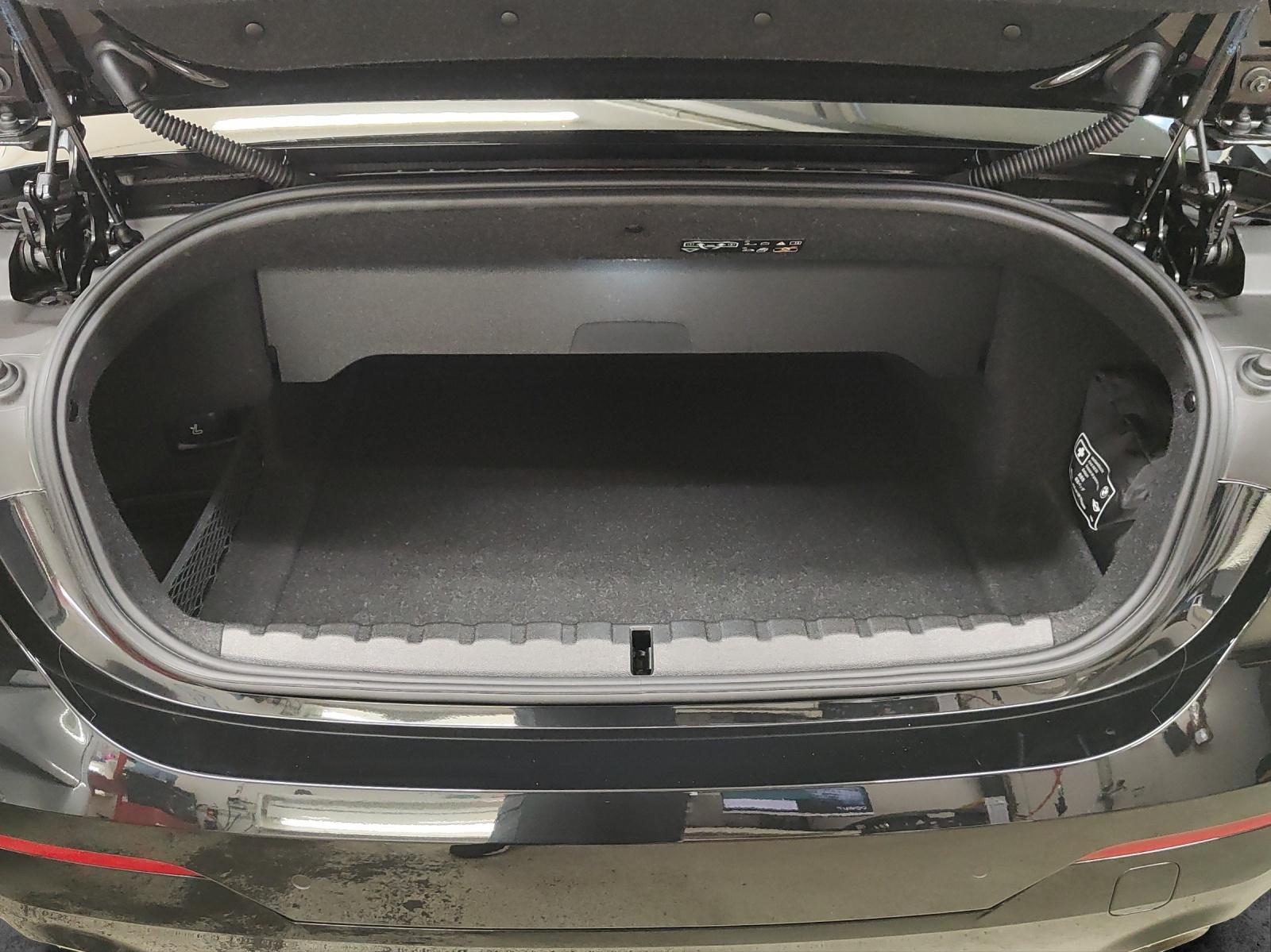 BMW 420i SAG Cabrio-image-16