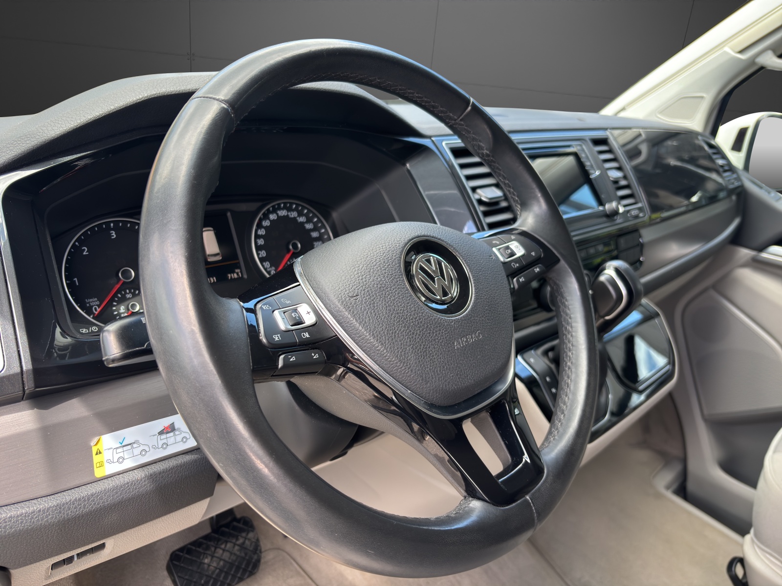 VW T6 California 2.0 TDI Ocean Liberty 4Motion DSG-image-3