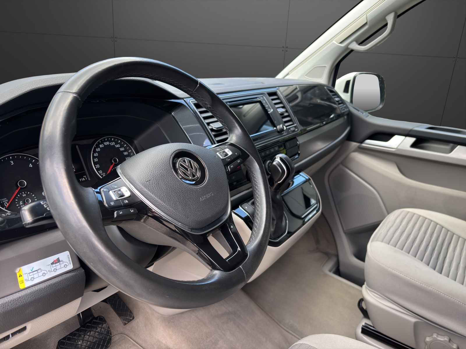 VW T6 California 2.0 TDI Ocean Liberty 4Motion DSG-image-4