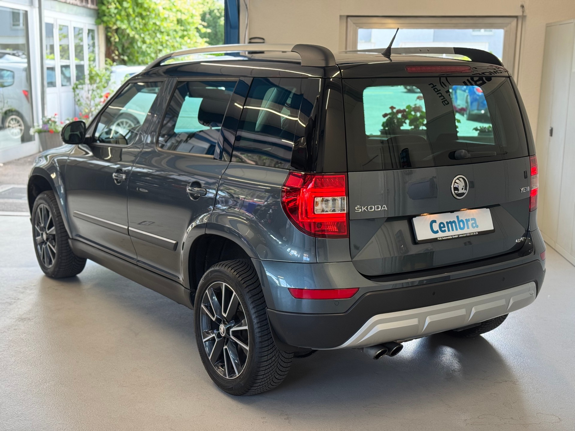 SKODA Yeti 1.4 TSI Outdoor Adventure 4x4 DSG-image-5