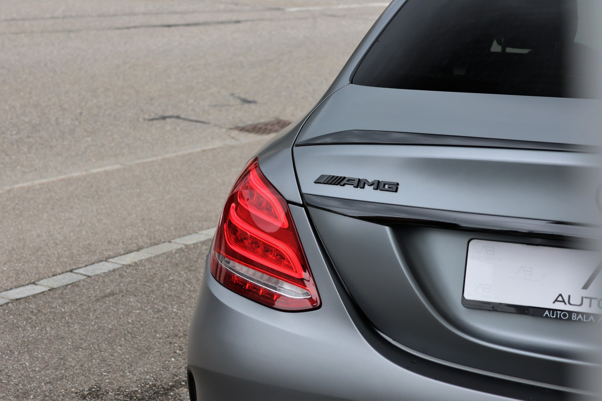 MERCEDES-BENZ C 63 S AMG Speedshift (CH) "DesignoMagno" *ohne OPF*-image-5