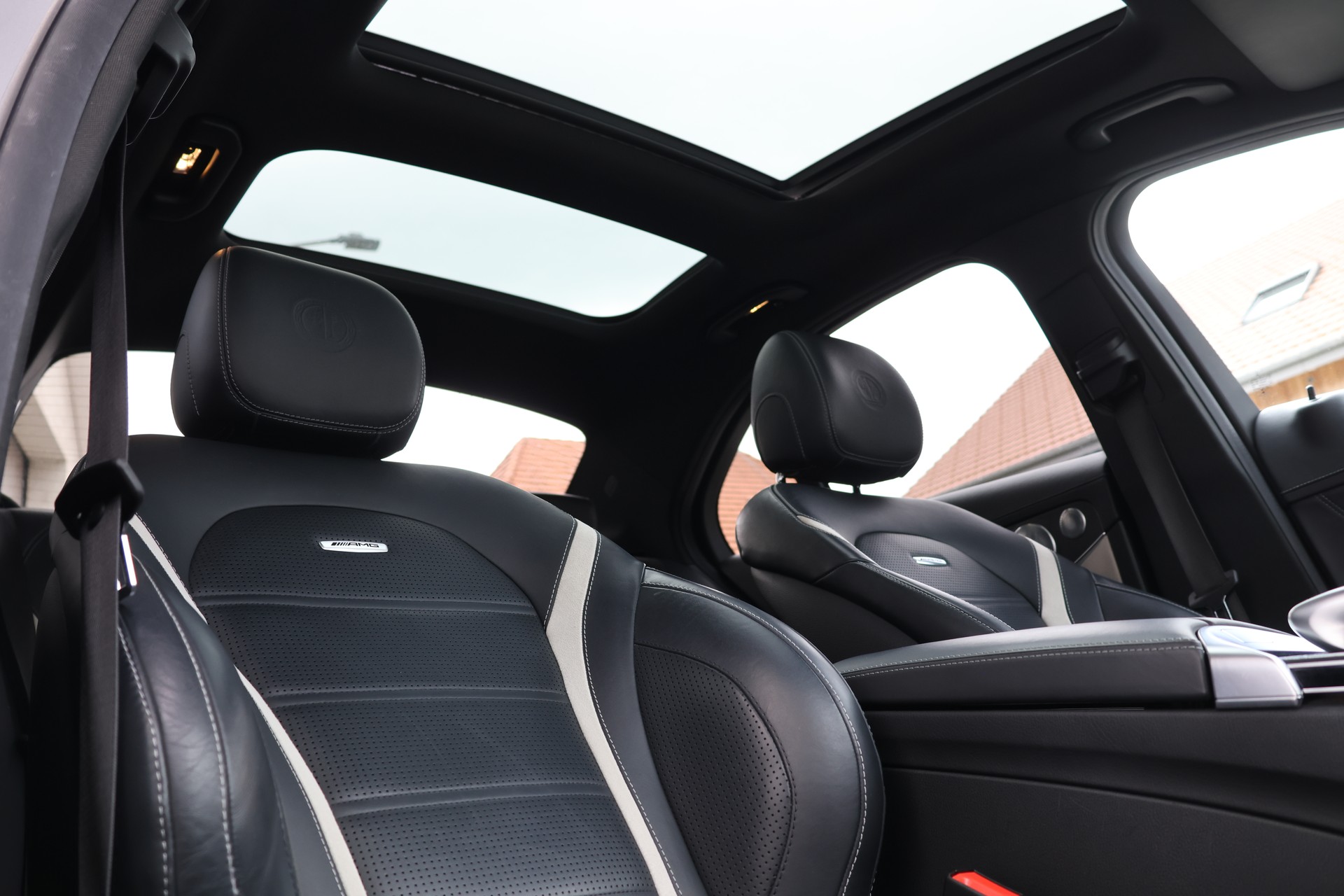 MERCEDES-BENZ C 63 S AMG Speedshift (CH) "DesignoMagno" *ohne OPF*-image-22