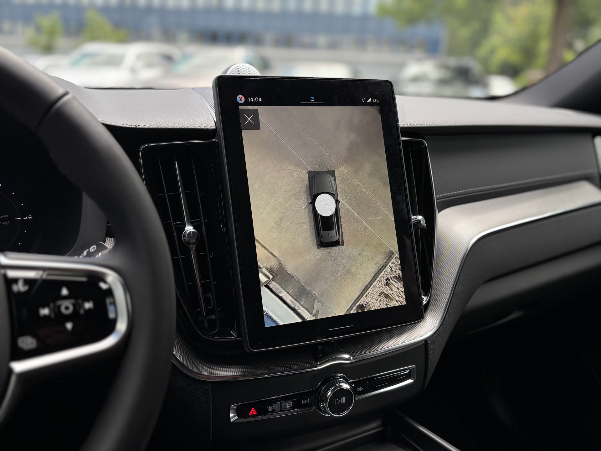 VOLVO XC60 2.0 T8 TE Black Edition eAWD-image-14