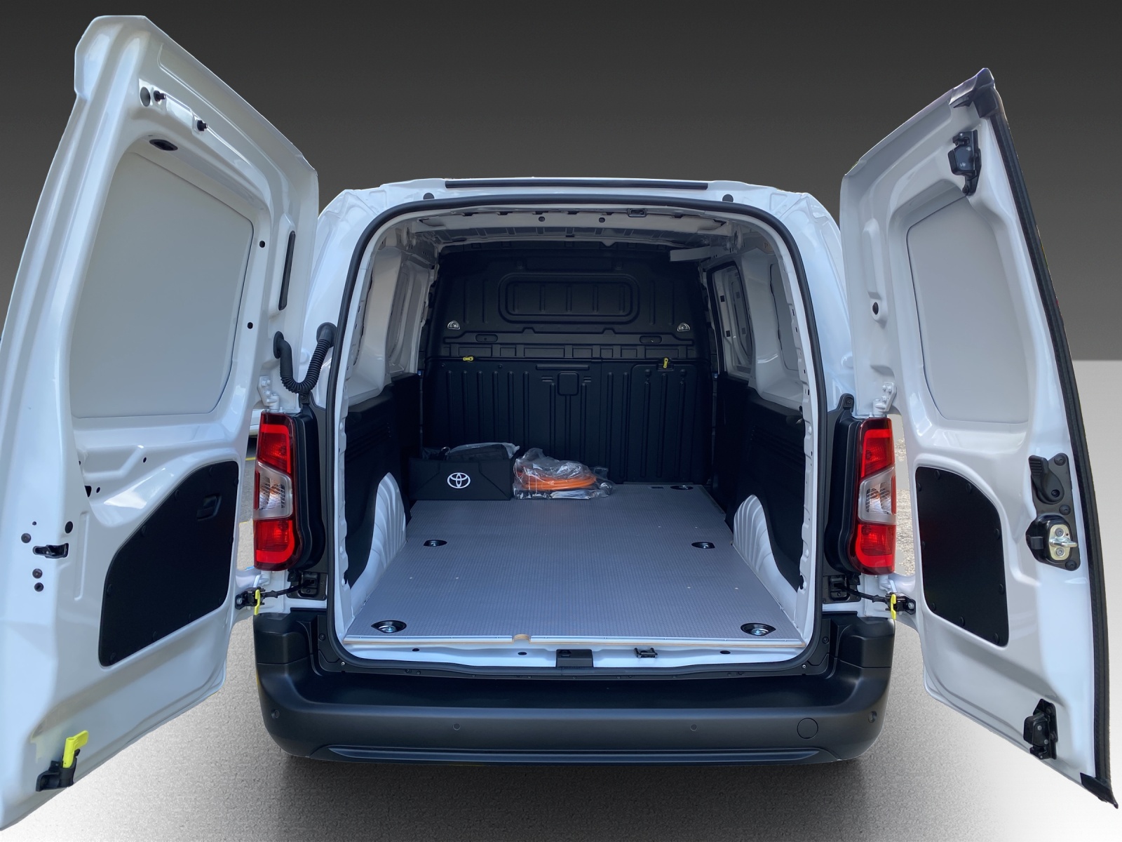 TOYOTA Proace City L2 Electric Meister 50 kWh-image-15