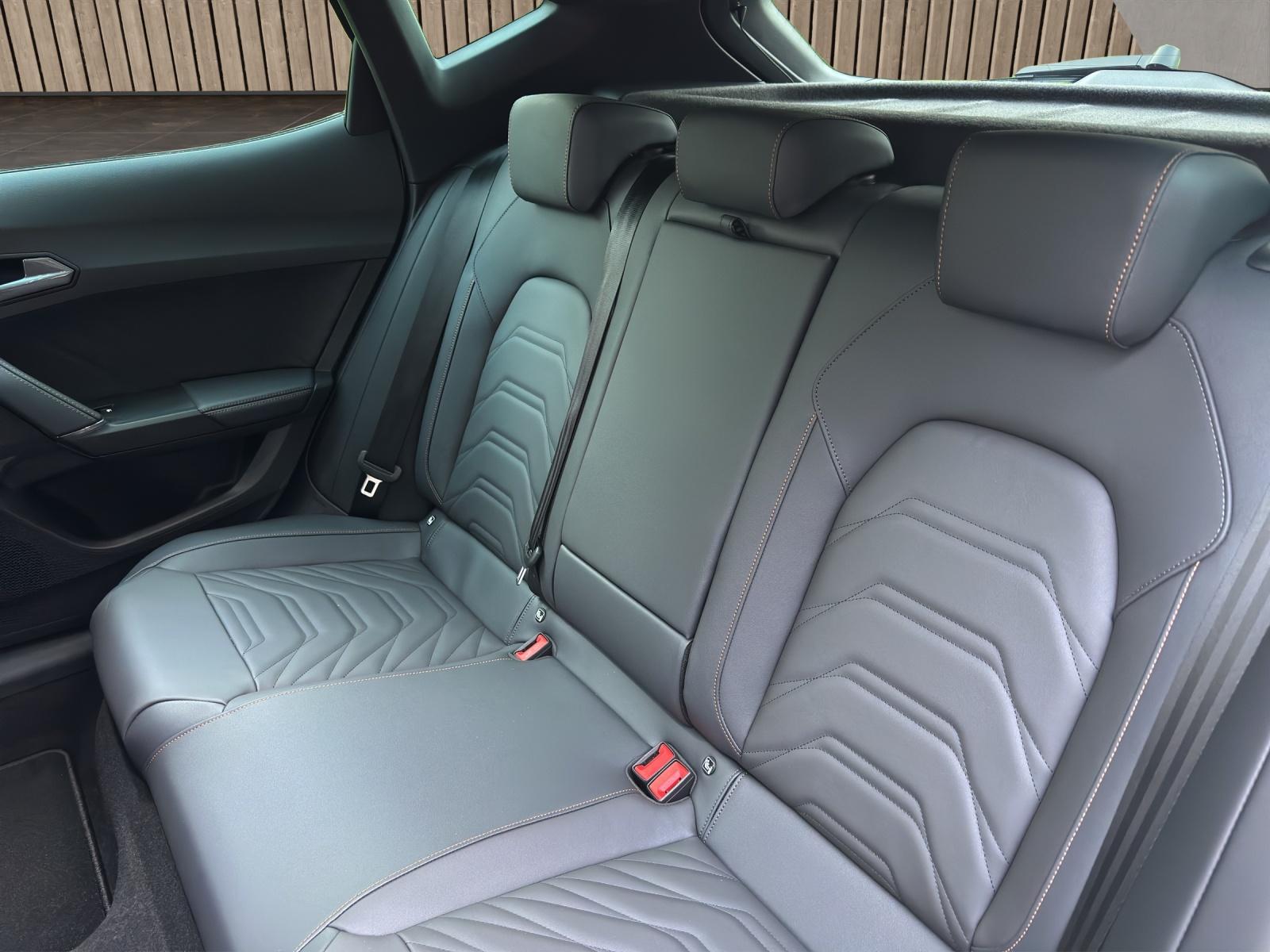 CUPRA Formentor VZ 2.0 TSI 4x4-image-15