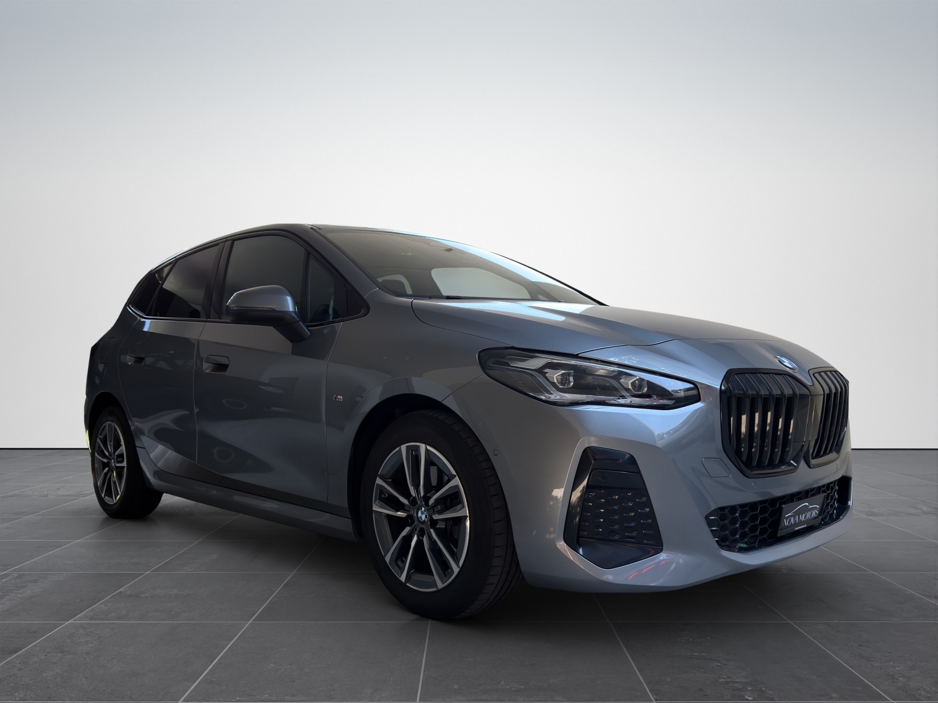 BMW 218i Active Tourer M Sport DKG-image-7