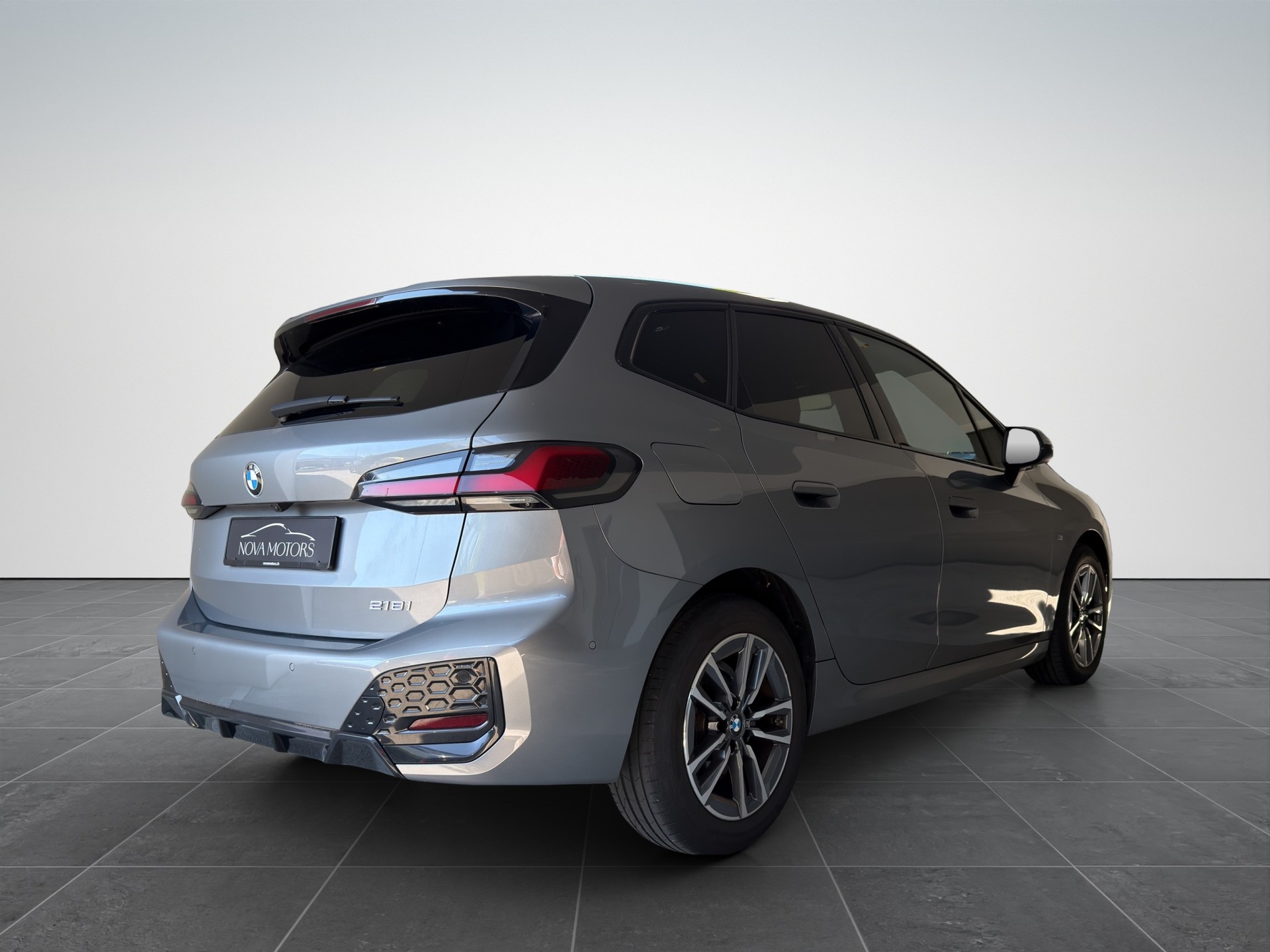 BMW 218i Active Tourer M Sport DKG-image-5