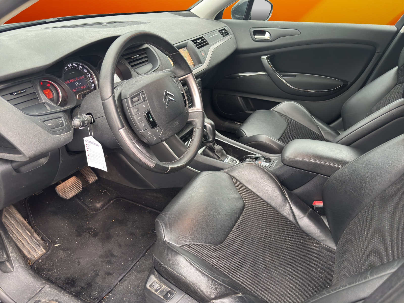 CITROEN C5 Tourer 2.0 HDi Exclusive Automatic-image-9