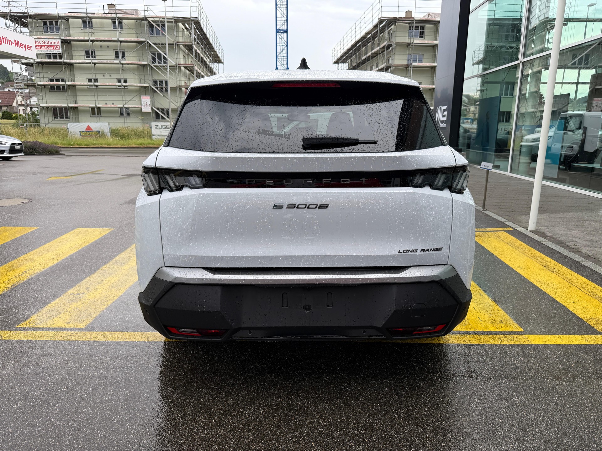 PEUGEOT 5008 long range e-Allure-image-2