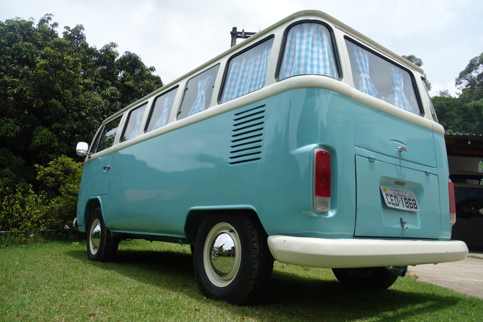 VW T2 Kombi Camper-image-2