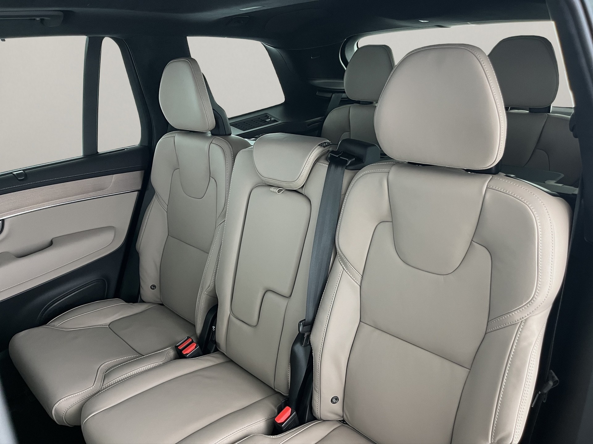 VOLVO XC90 2.0 T8 TE Ultra Dark eAWD-image-15