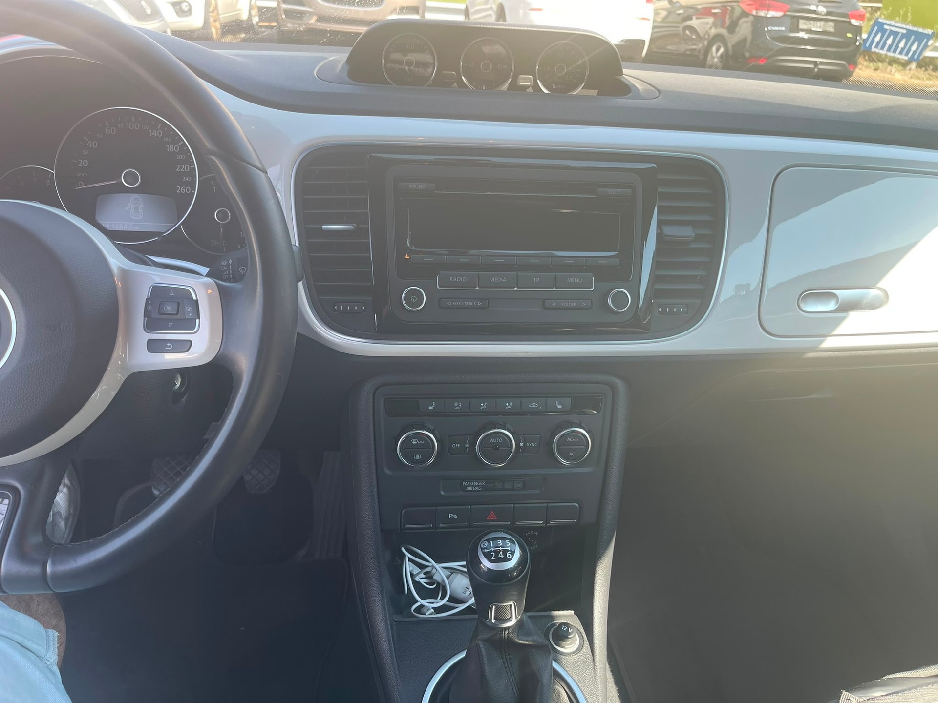 VW Beetle 1.4 TSI Design-image-5