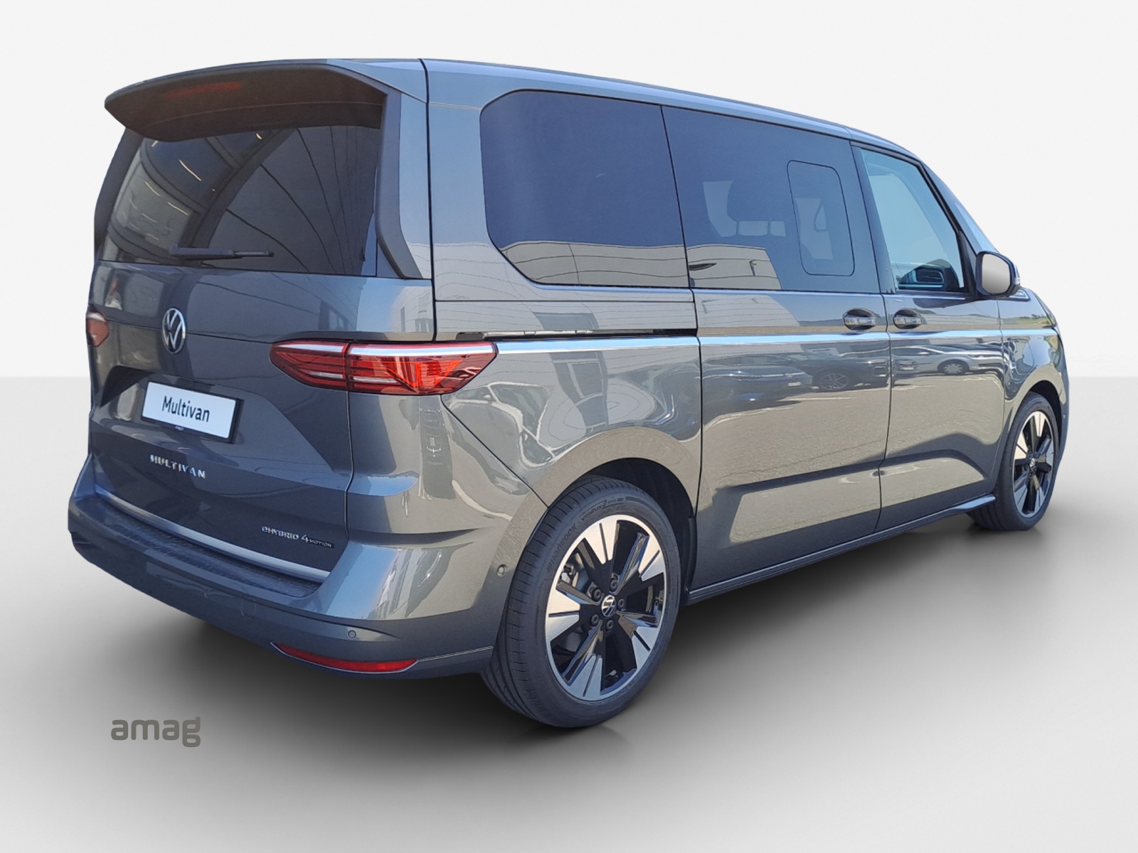 VW Multivan Style kurz Liberty eHybrid-image-4