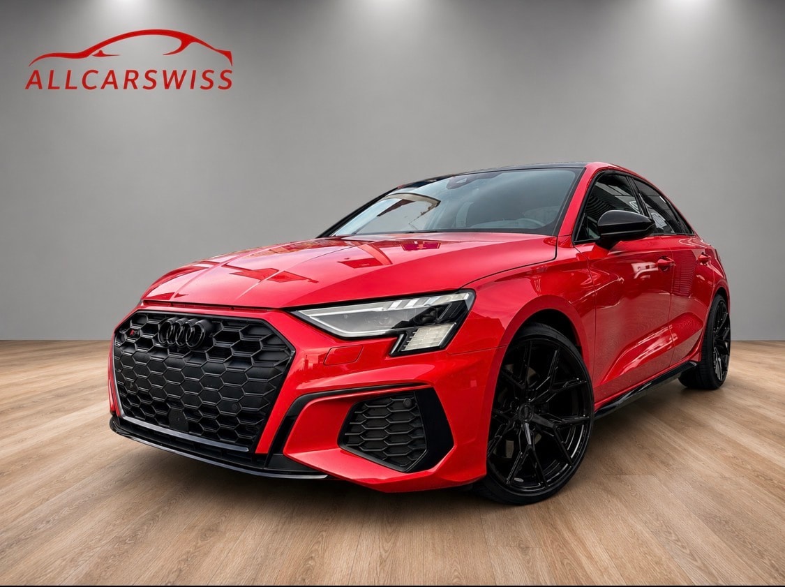 AUDI NEW Red/Black Edition Sport-image-0