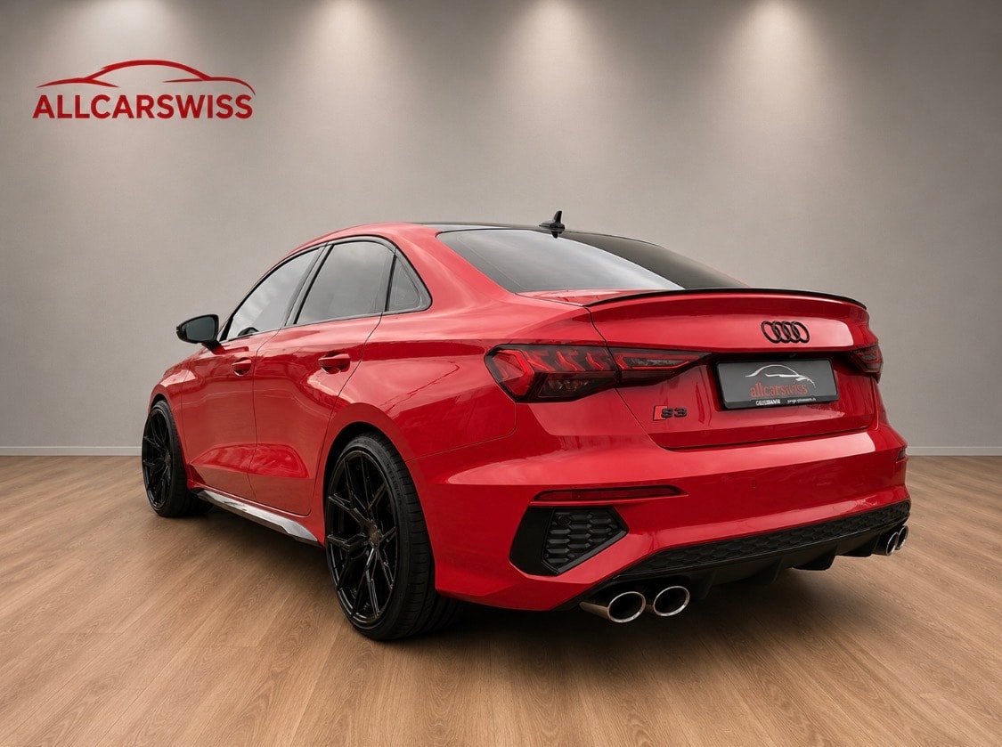 AUDI NEW Red/Black Edition Sport-image-3
