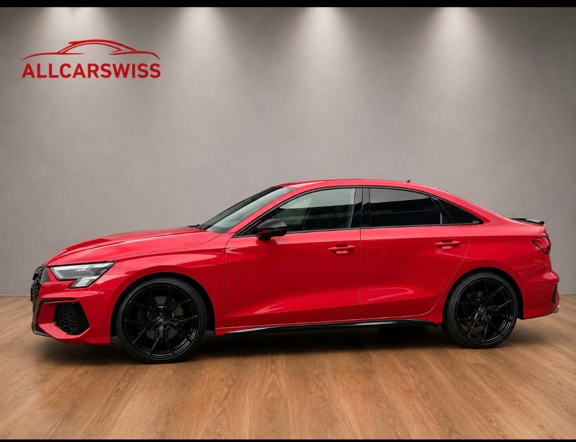 AUDI NEW Red/Black Edition Sport-image-2