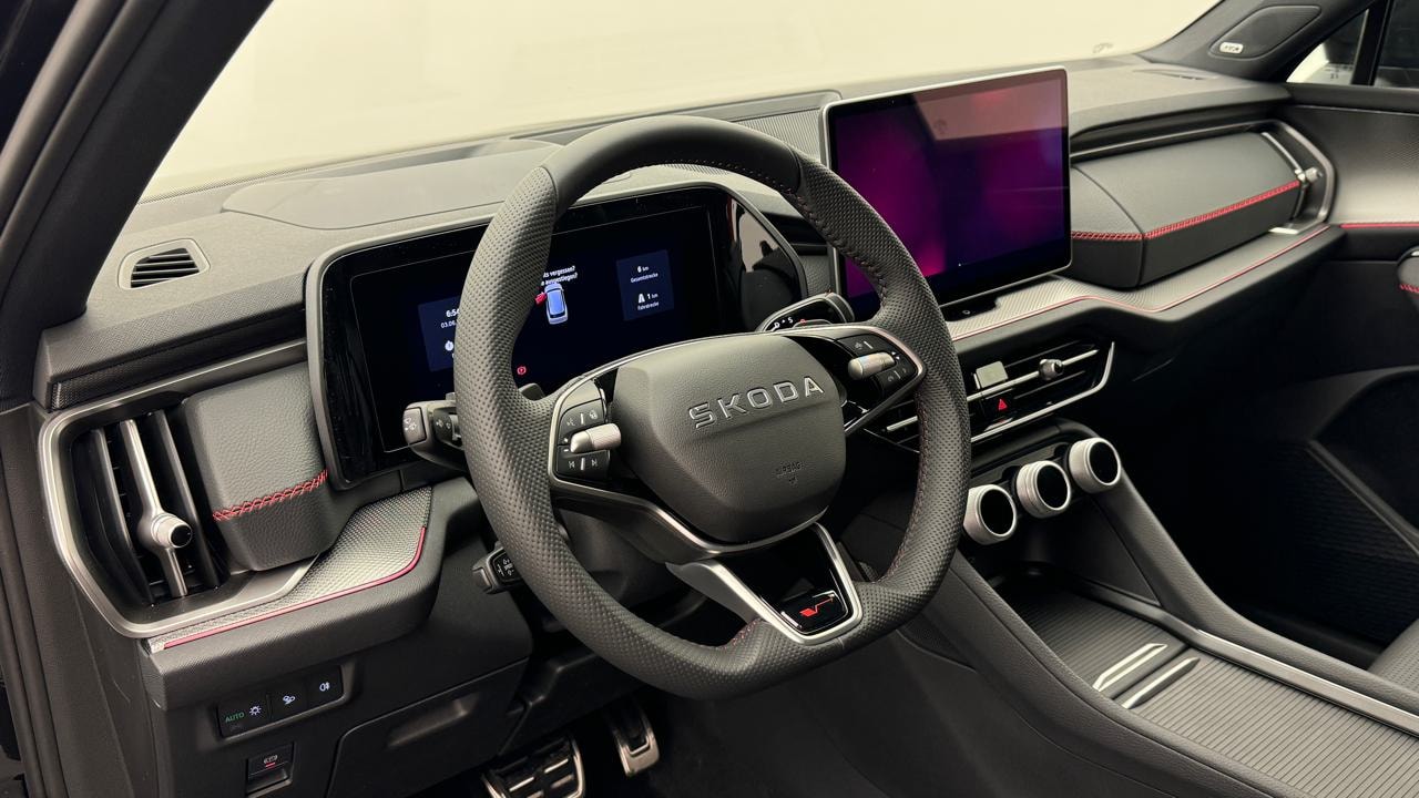 SKODA Kodiaq 2.0 TSI RS 4x4-image-6