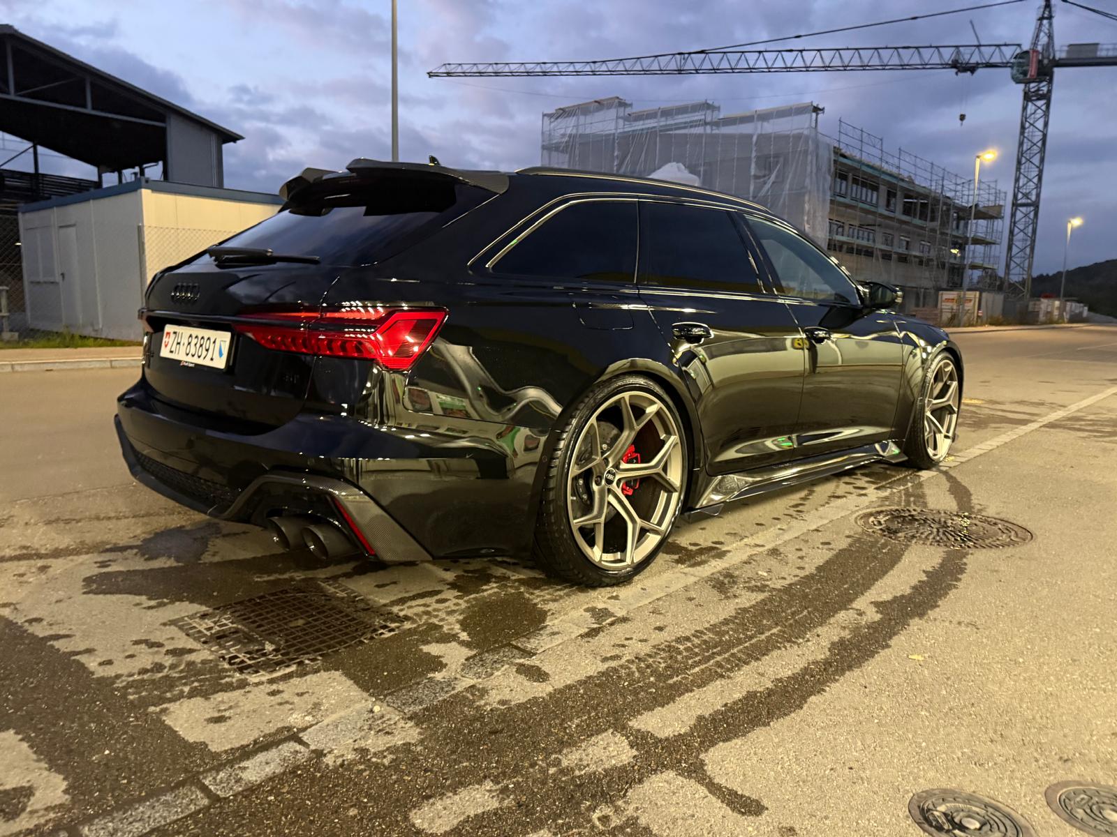 AUDI 4.0 V8 TFSI quattro T-Tronic-image-5