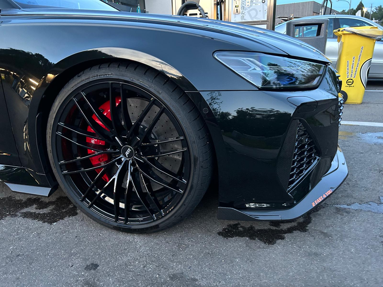 AUDI 4.0 V8 TFSI quattro T-Tronic-image-3