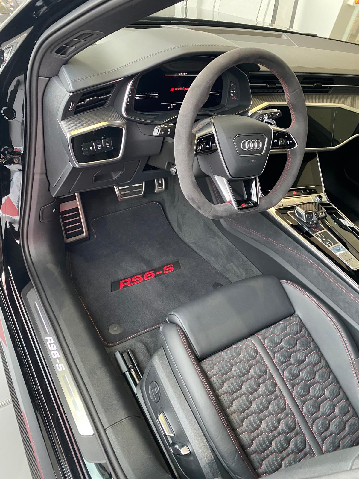 AUDI 4.0 V8 TFSI quattro T-Tronic-image-2