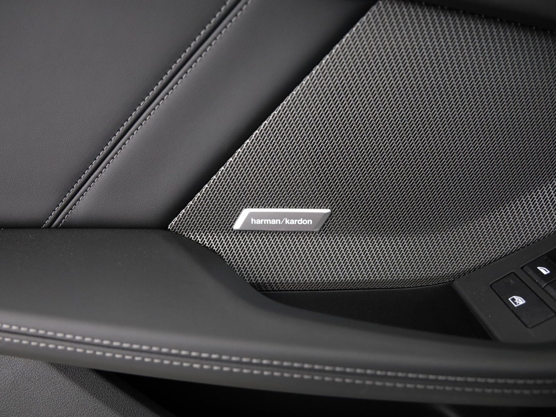 BMW 116-image-19