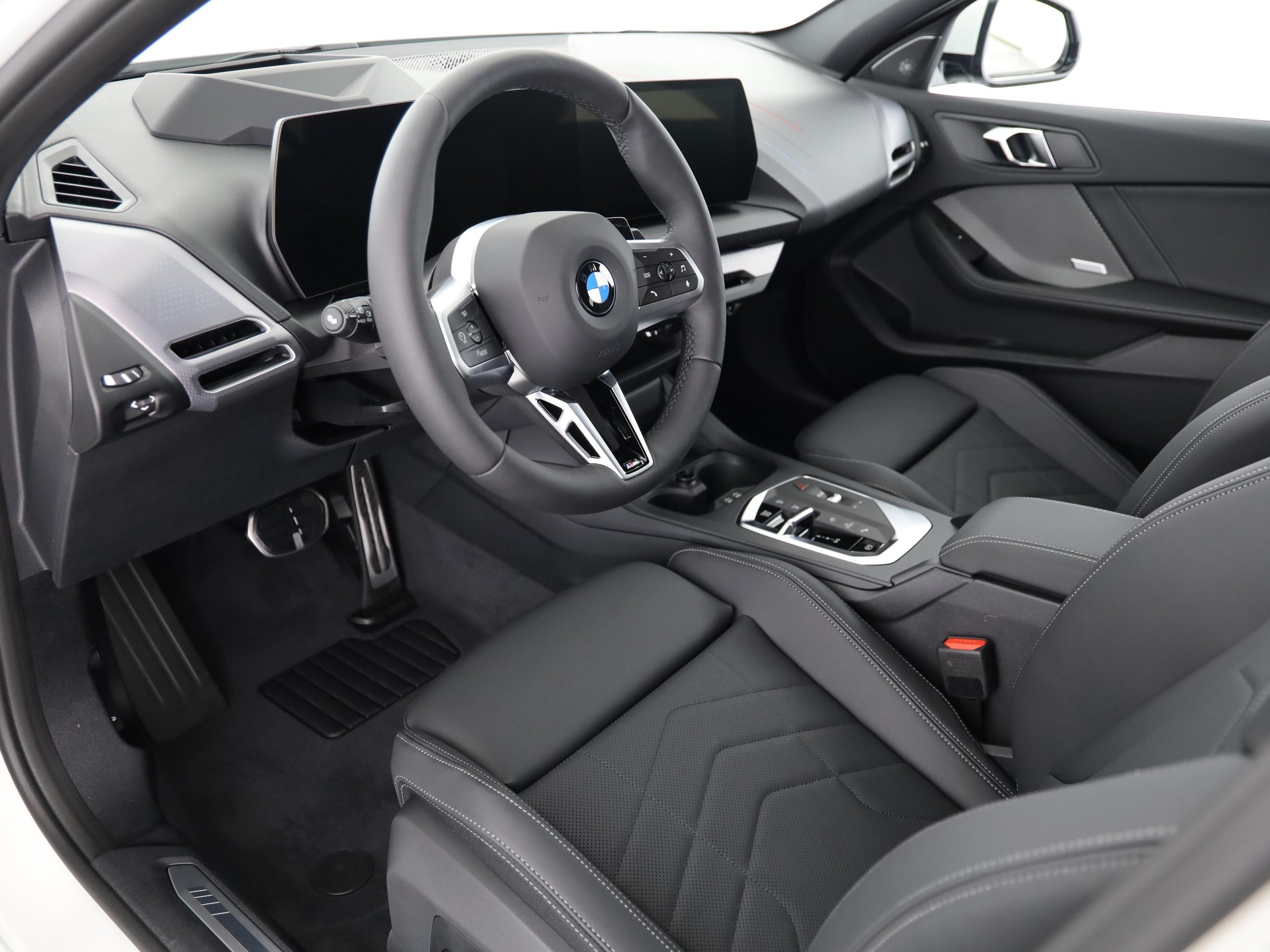 BMW 116-image-11