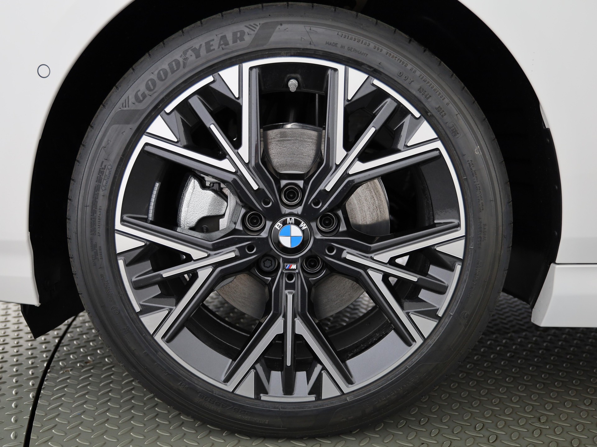 BMW 116-image-6