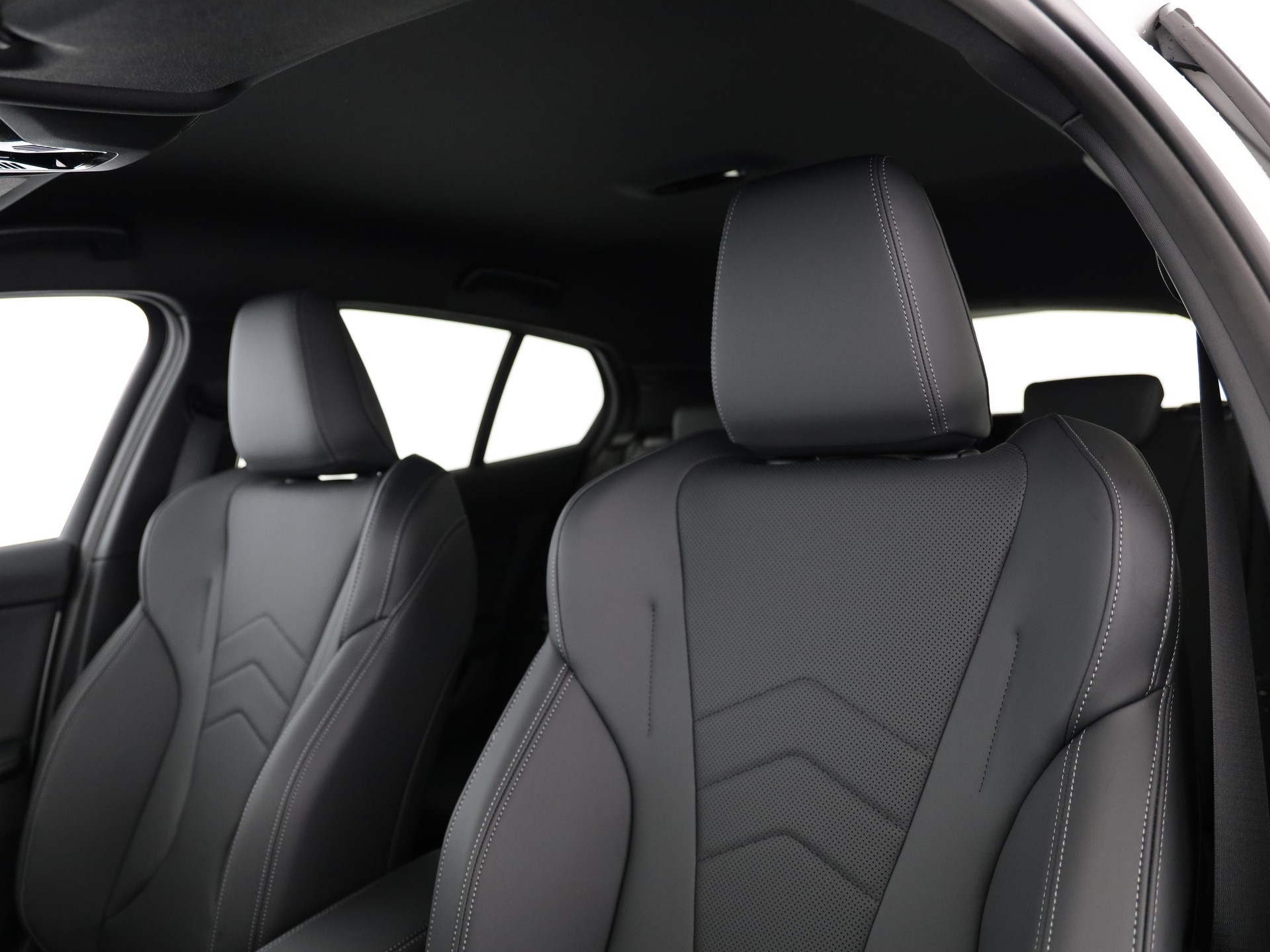 BMW 116-image-10