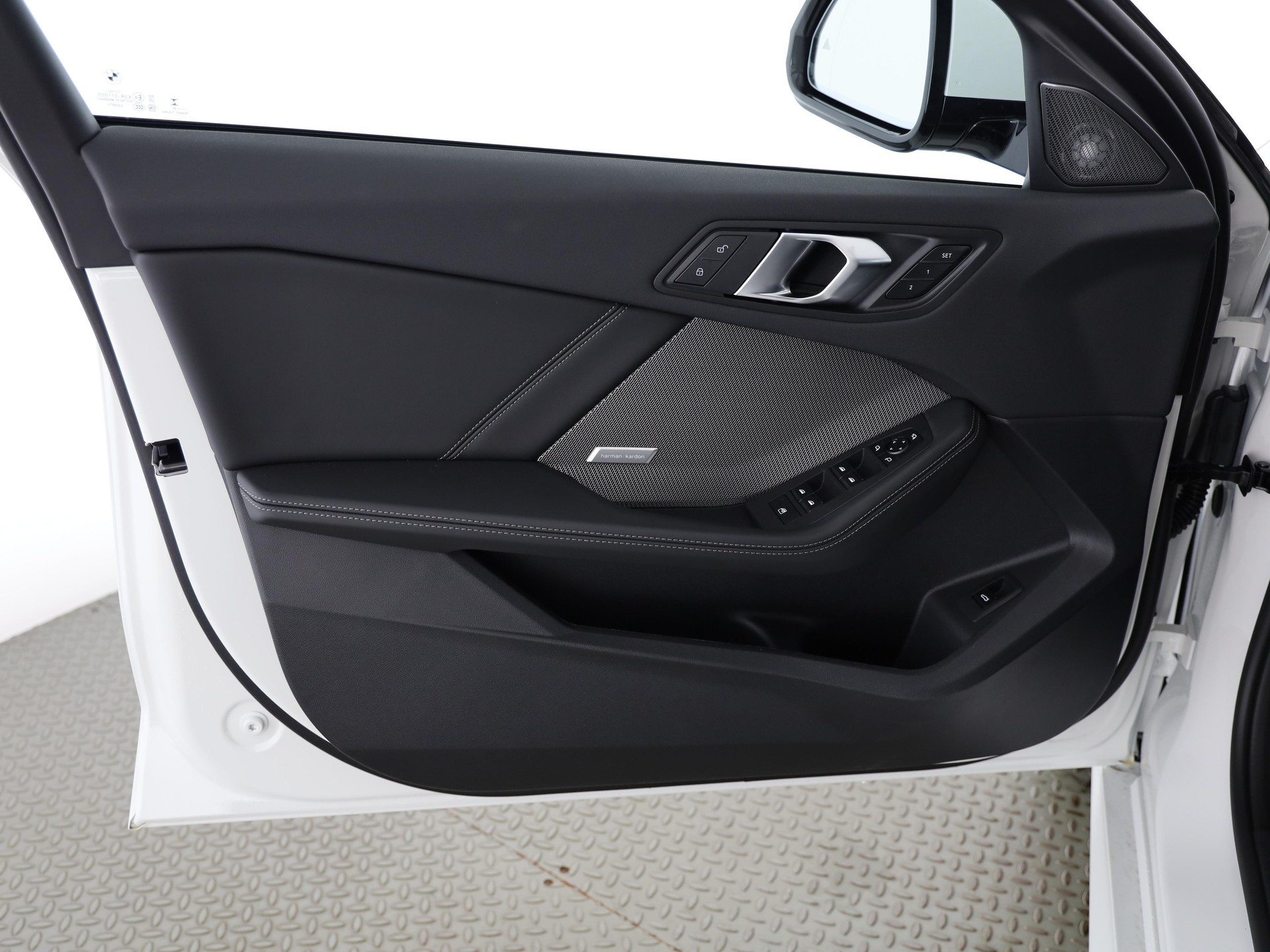 BMW 116-image-9