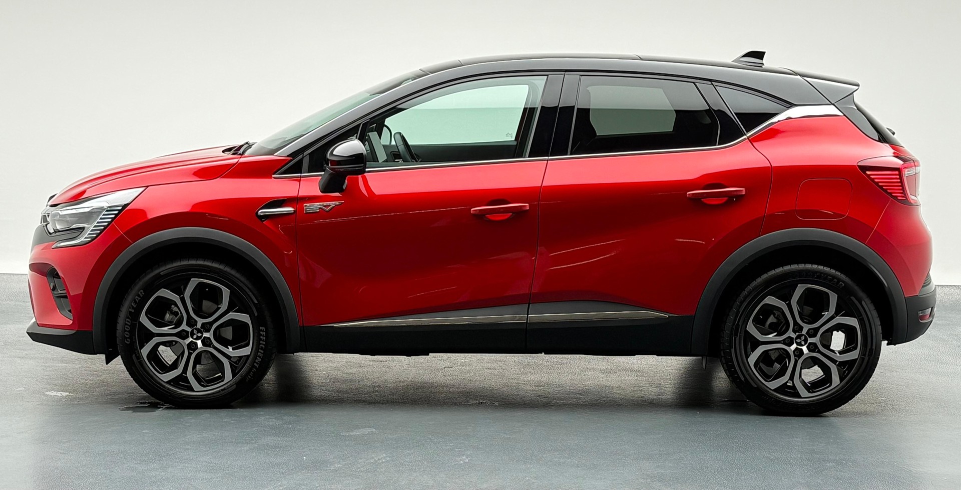 MITSUBISHI ASX 1.6 PHEV Instyle-image-3