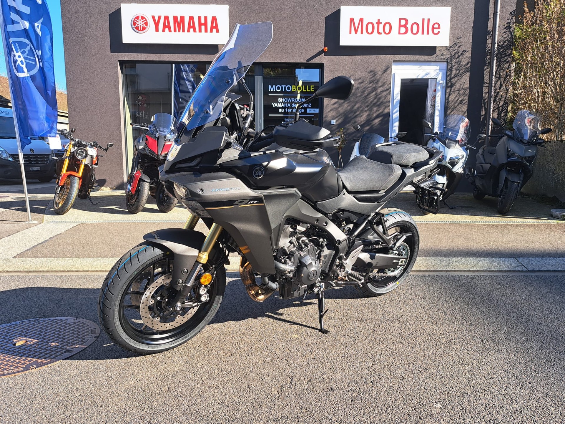 YAMAHA Tracer 9 GT-showroom-element-3