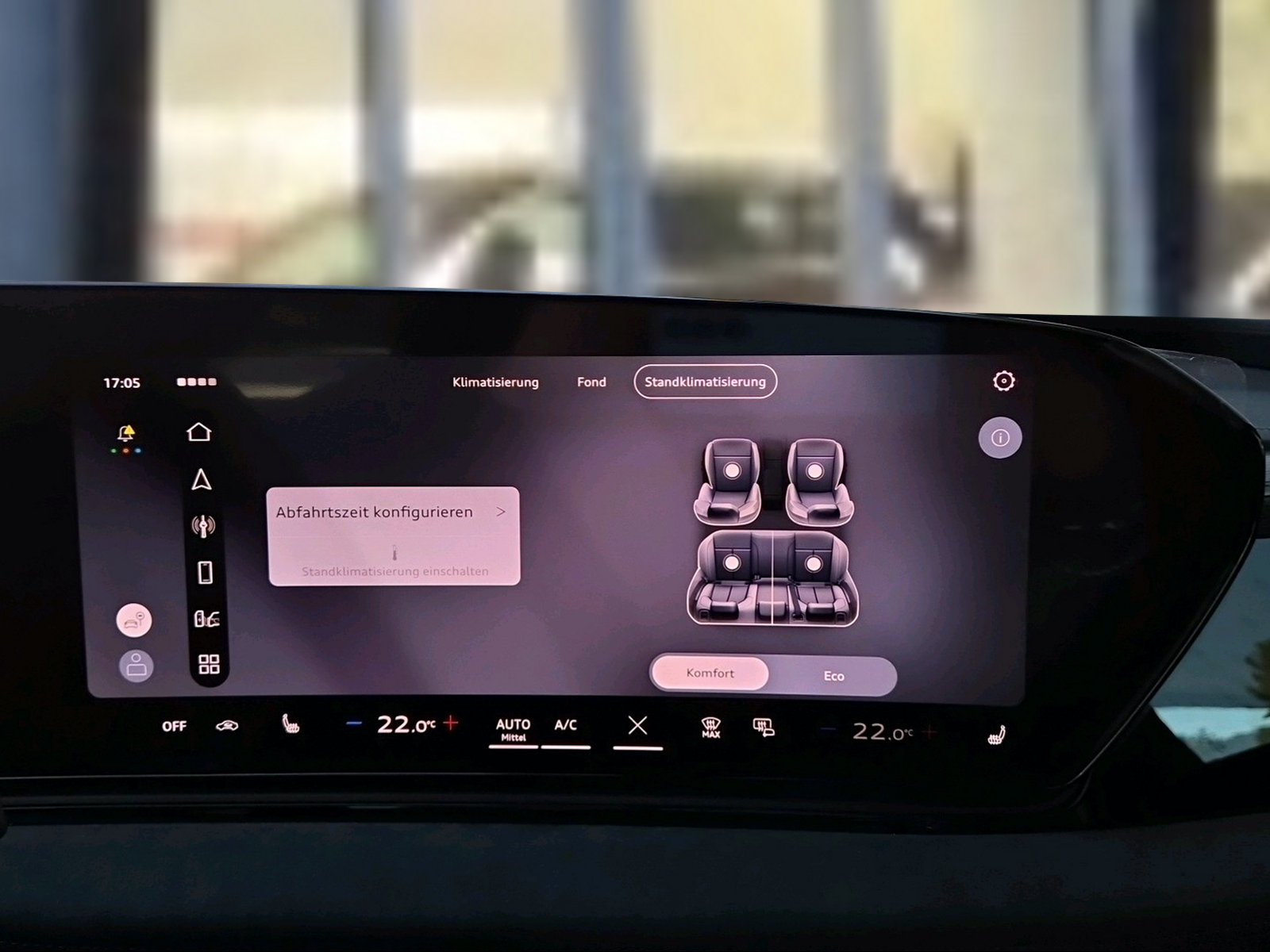 AUDI A6 Avant e-tron quattro Mythosschwarz Metalic-image-14