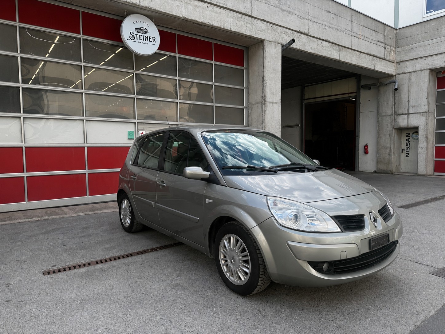 RENAULT Scénic 1.6 16V Expression-image-0