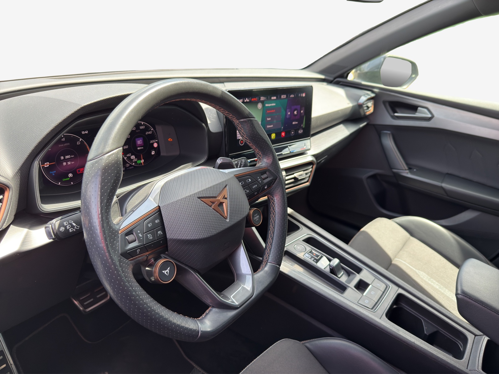 CUPRA LEON ST 1.4 e-HYBRID pHEV DSG-image-13