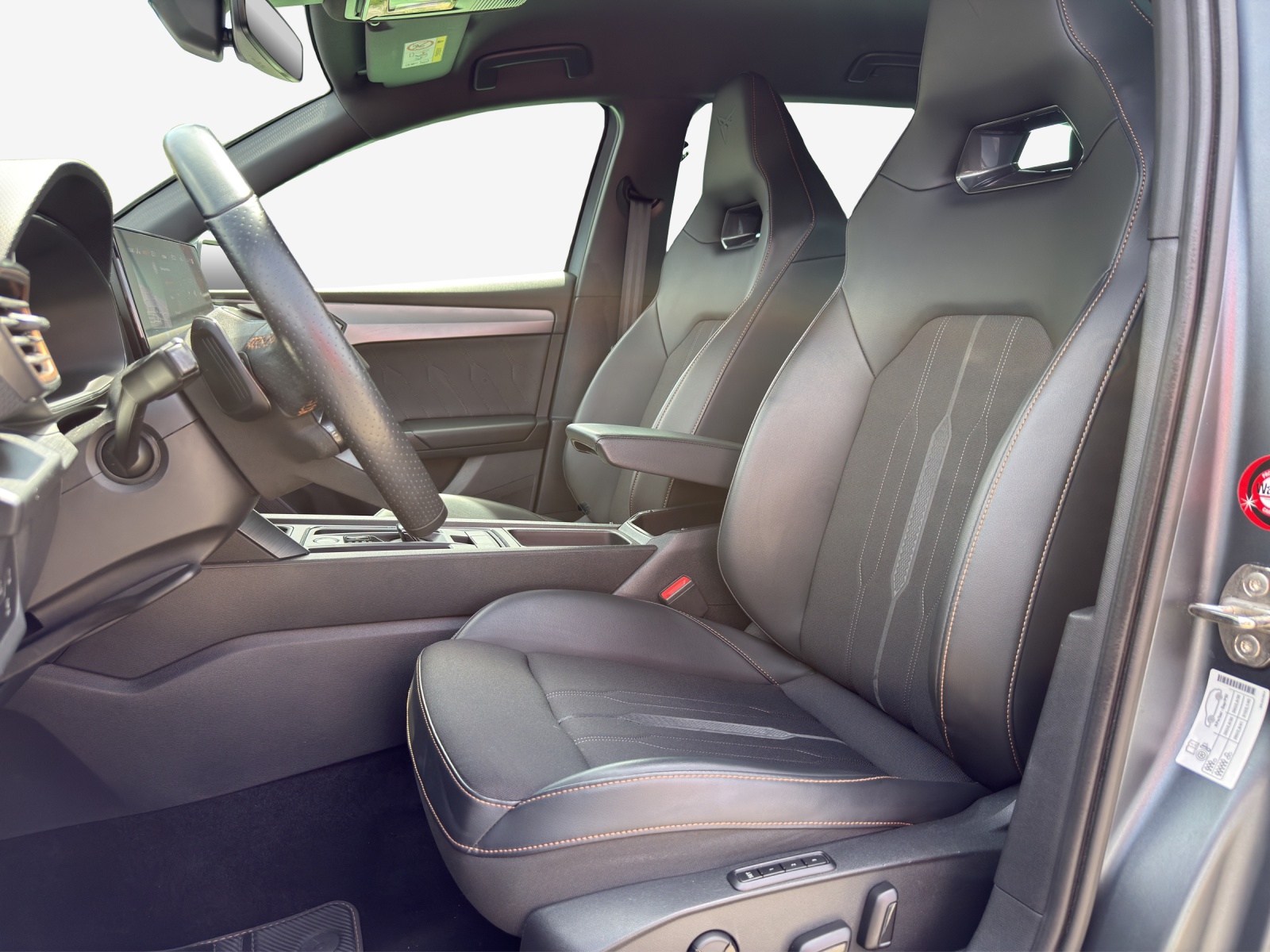 CUPRA LEON ST 1.4 e-HYBRID pHEV DSG-image-7