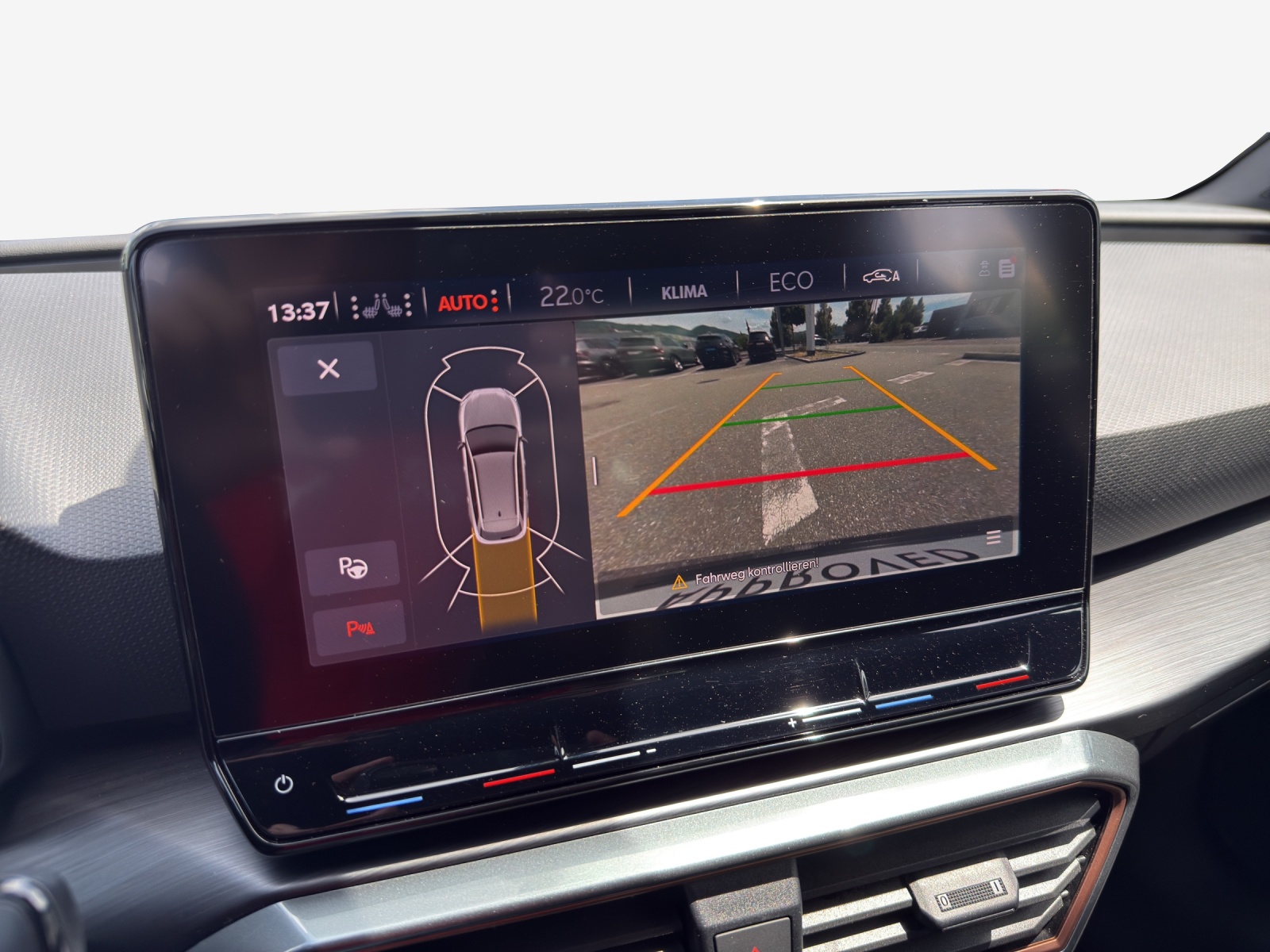 CUPRA LEON ST 1.4 e-HYBRID pHEV DSG-image-14