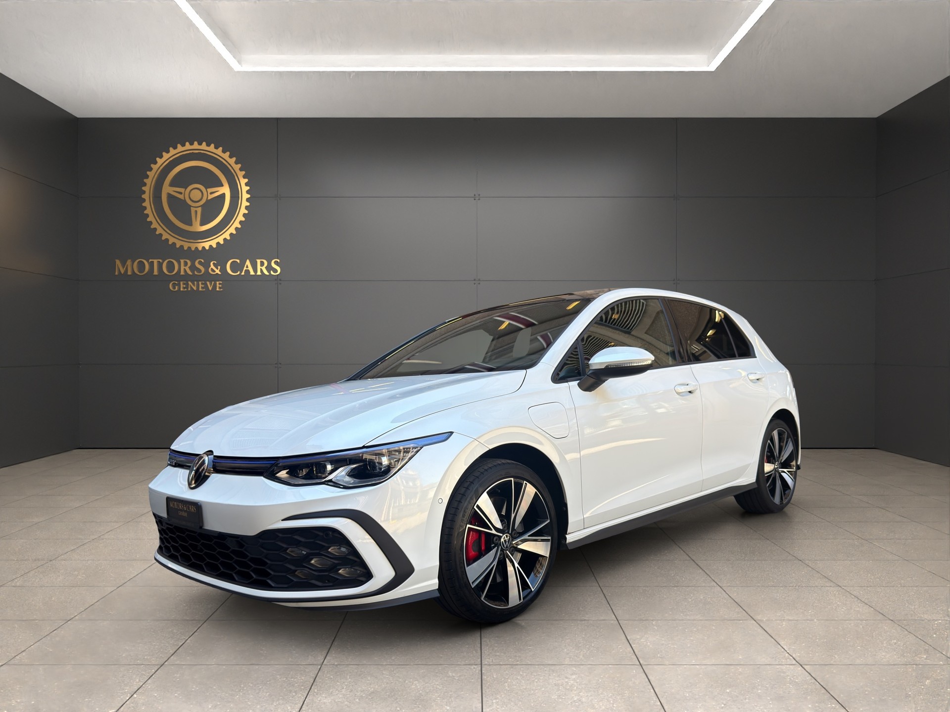VW Golf 1.4 TSI PHEV GTE-image-0