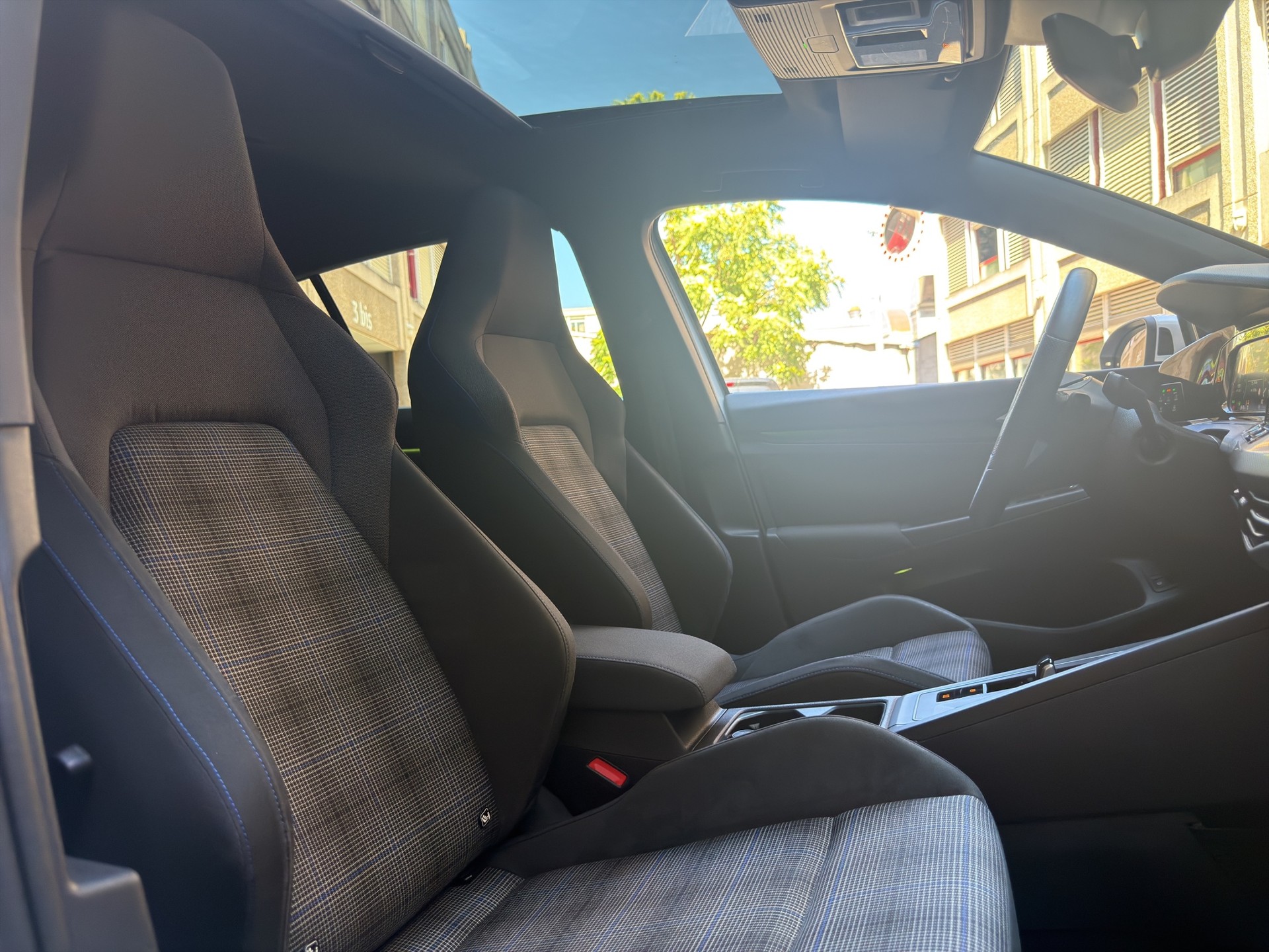 VW Golf 1.4 TSI PHEV GTE-image-10