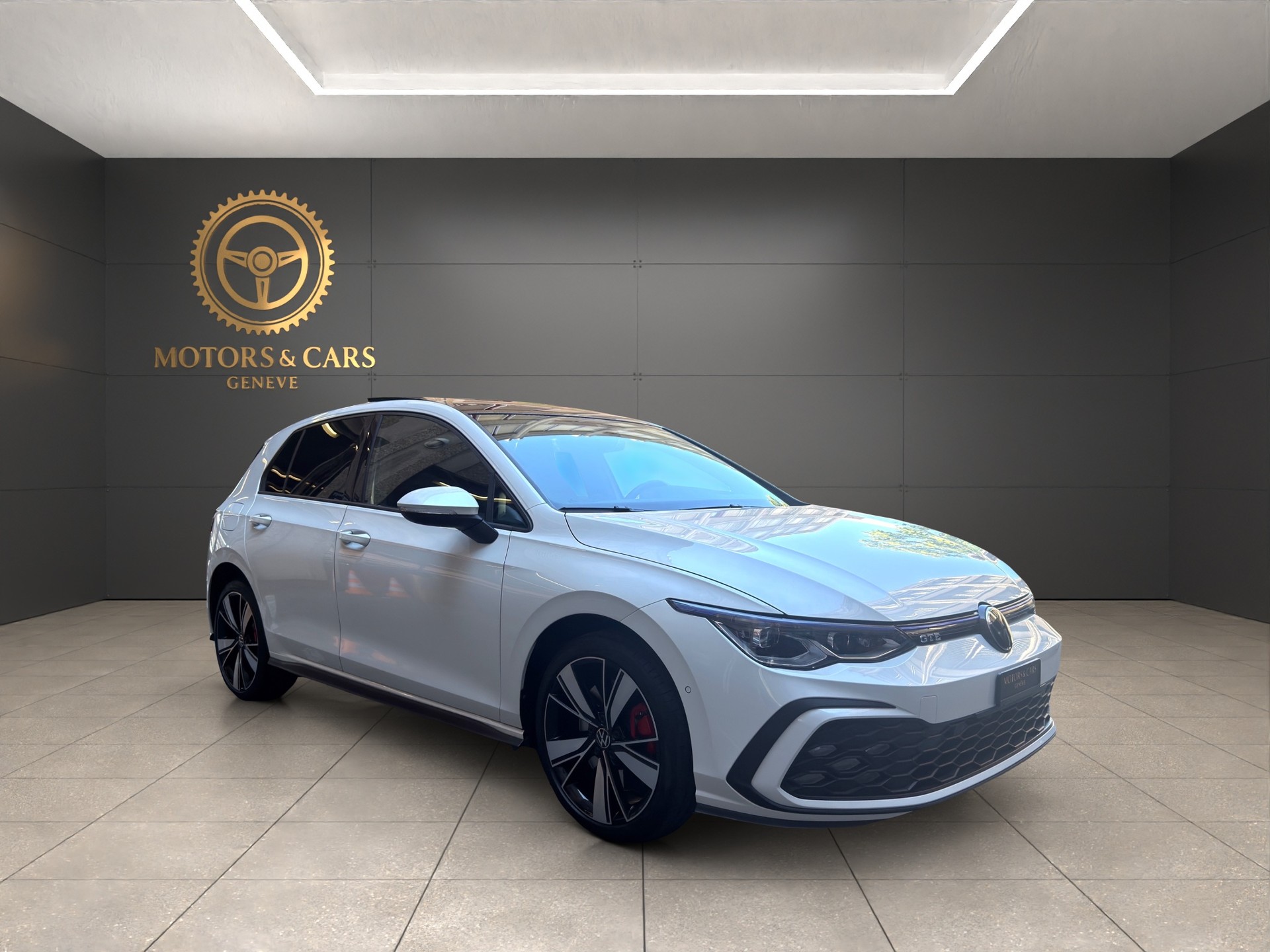 VW Golf 1.4 TSI PHEV GTE-image-1