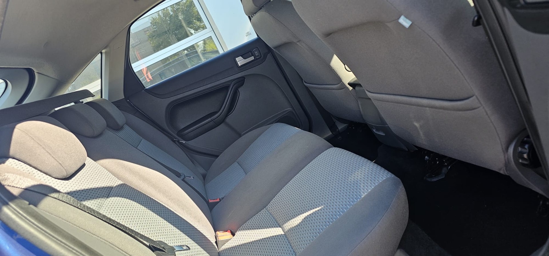 FORD Focus 1.8i Carving-image-9