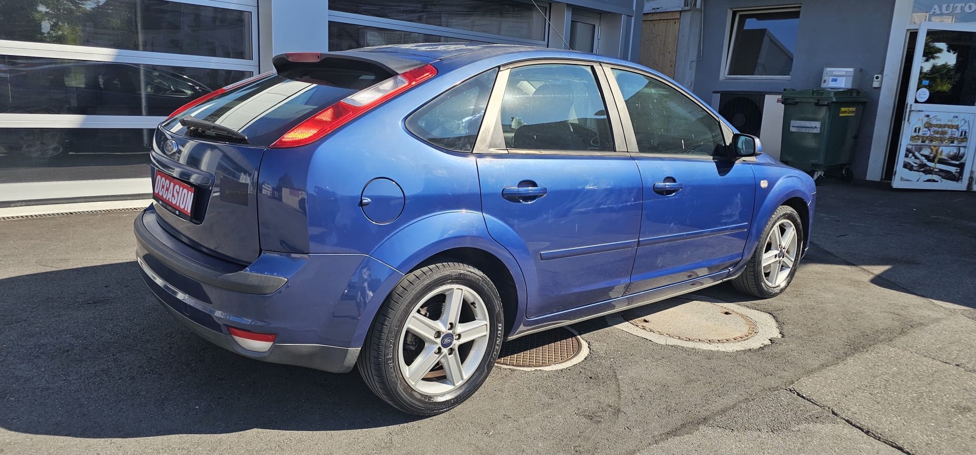FORD Focus 1.8i Carving-image-6