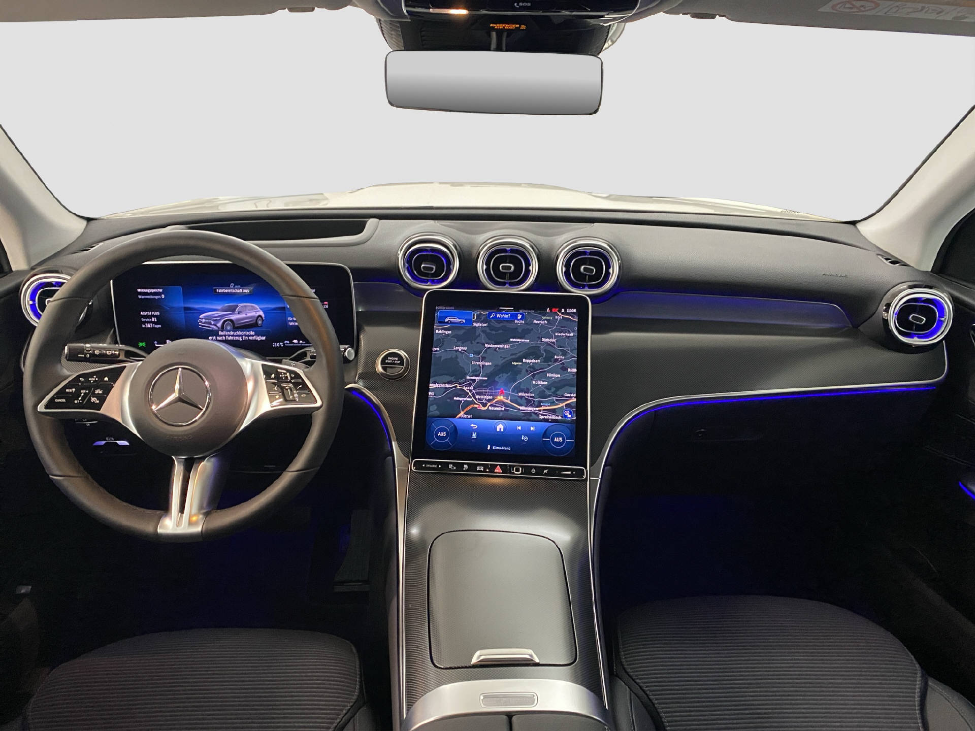 MERCEDES-BENZ GLC 300 e Avantgarde 4MATIC-image-8