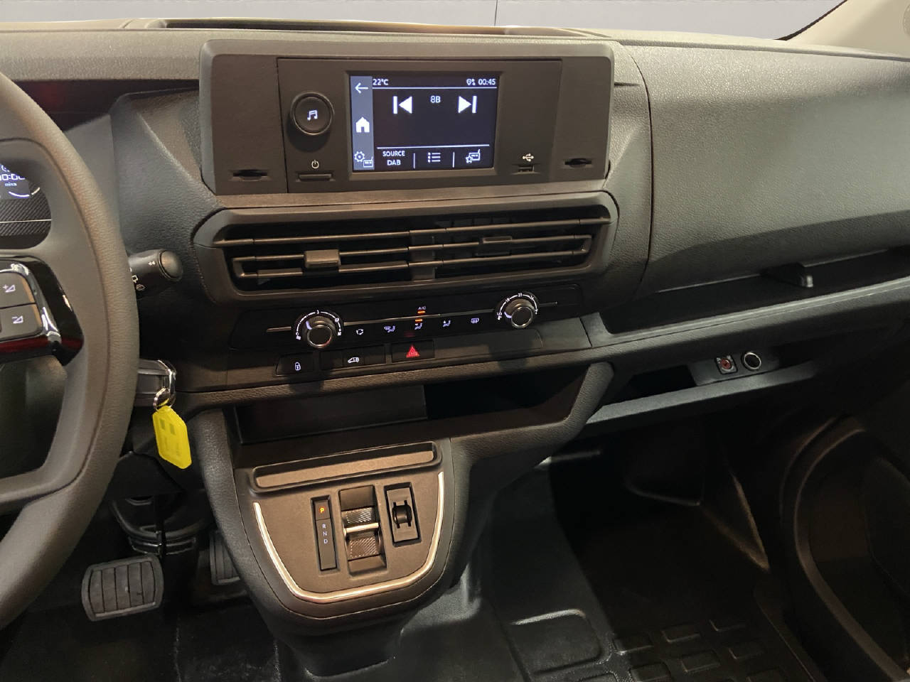 OPEL Vivaro Cargo 2.0 D 144 S/S-image-9