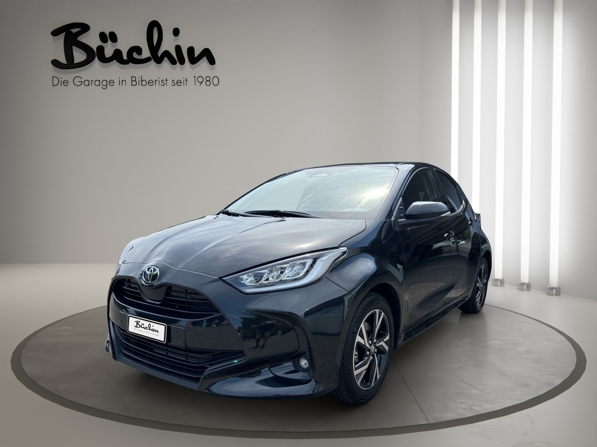 TOYOTA Yaris 1.5 Trend e-CVT-image-2