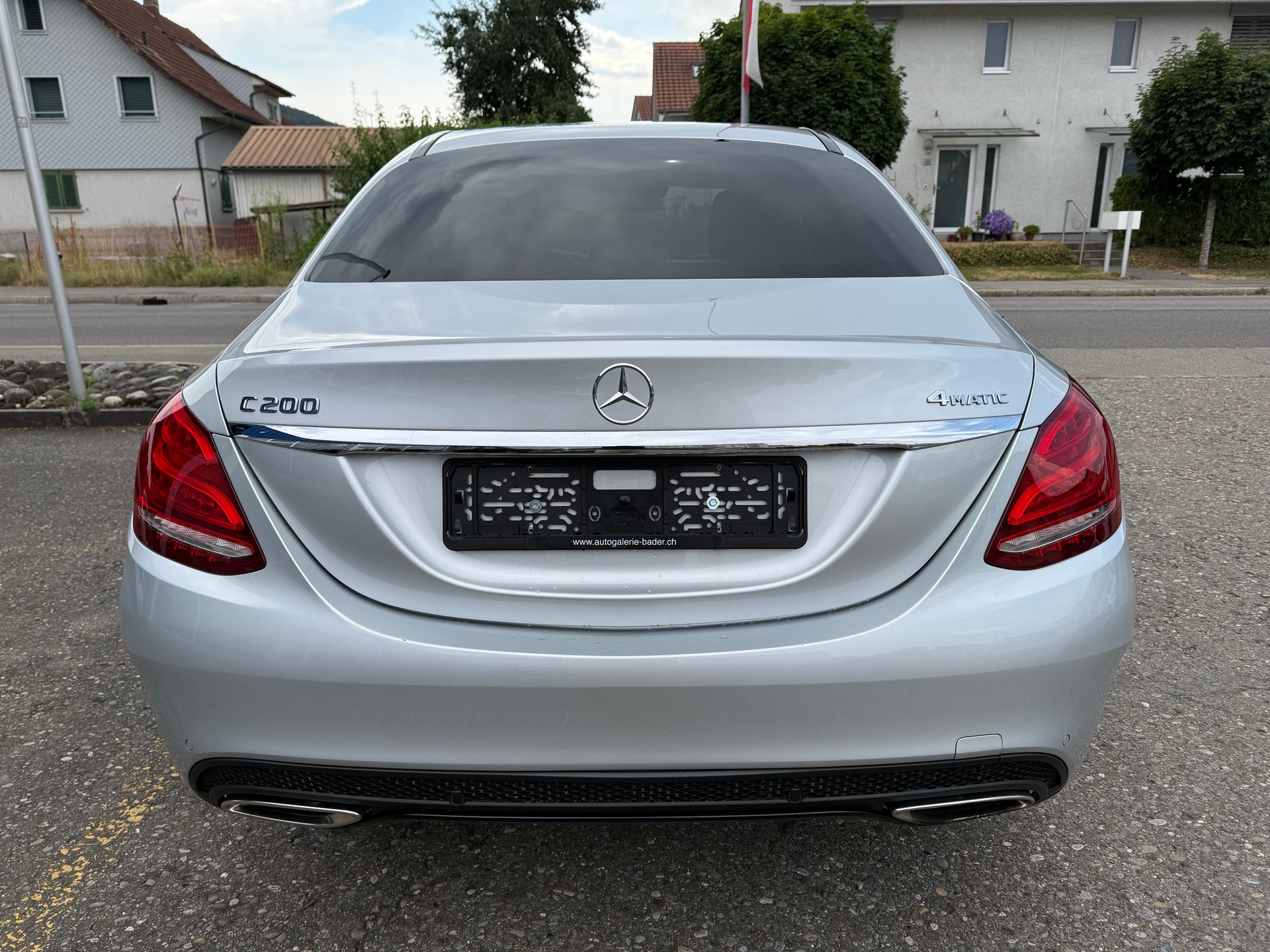MERCEDES-BENZ C 200 AMG Line 4Matic 9G-Tronic-image-4