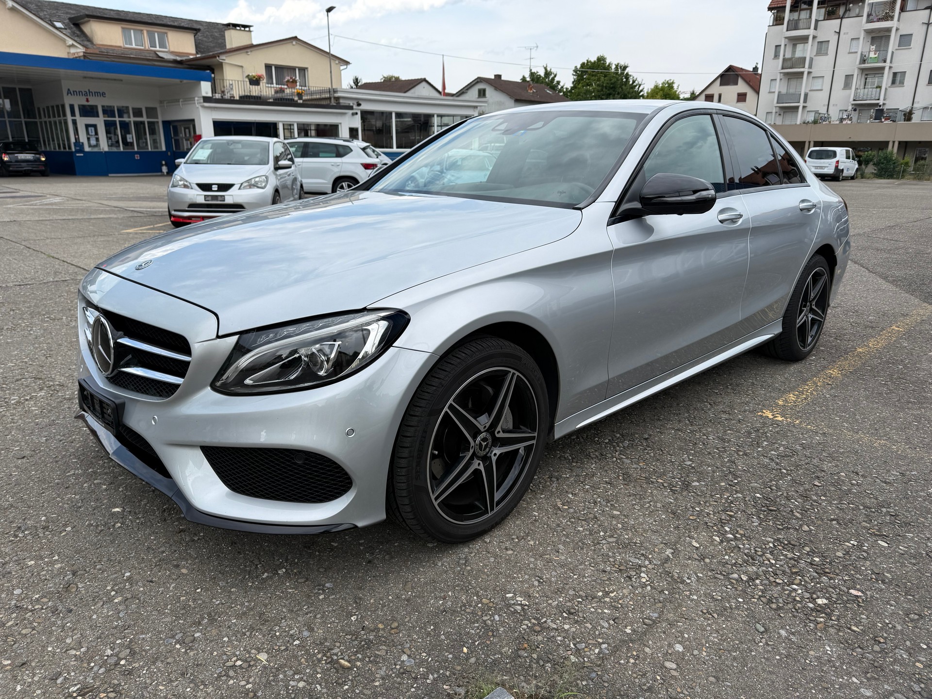 MERCEDES-BENZ C 200 AMG Line 4Matic 9G-Tronic-showroom-element-2